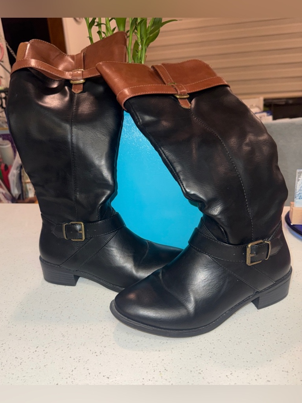 RAMPAGE Imagine Black/ Brown Knee-High
Faux Leather Boots Sz 6 EUC